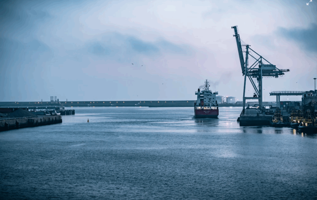 Handle dangerous goods for Saudi Arabia shipping