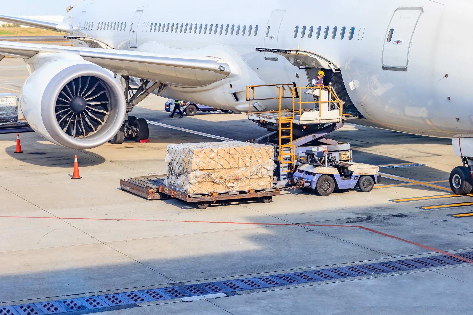 cheapest air freight from china to south africa