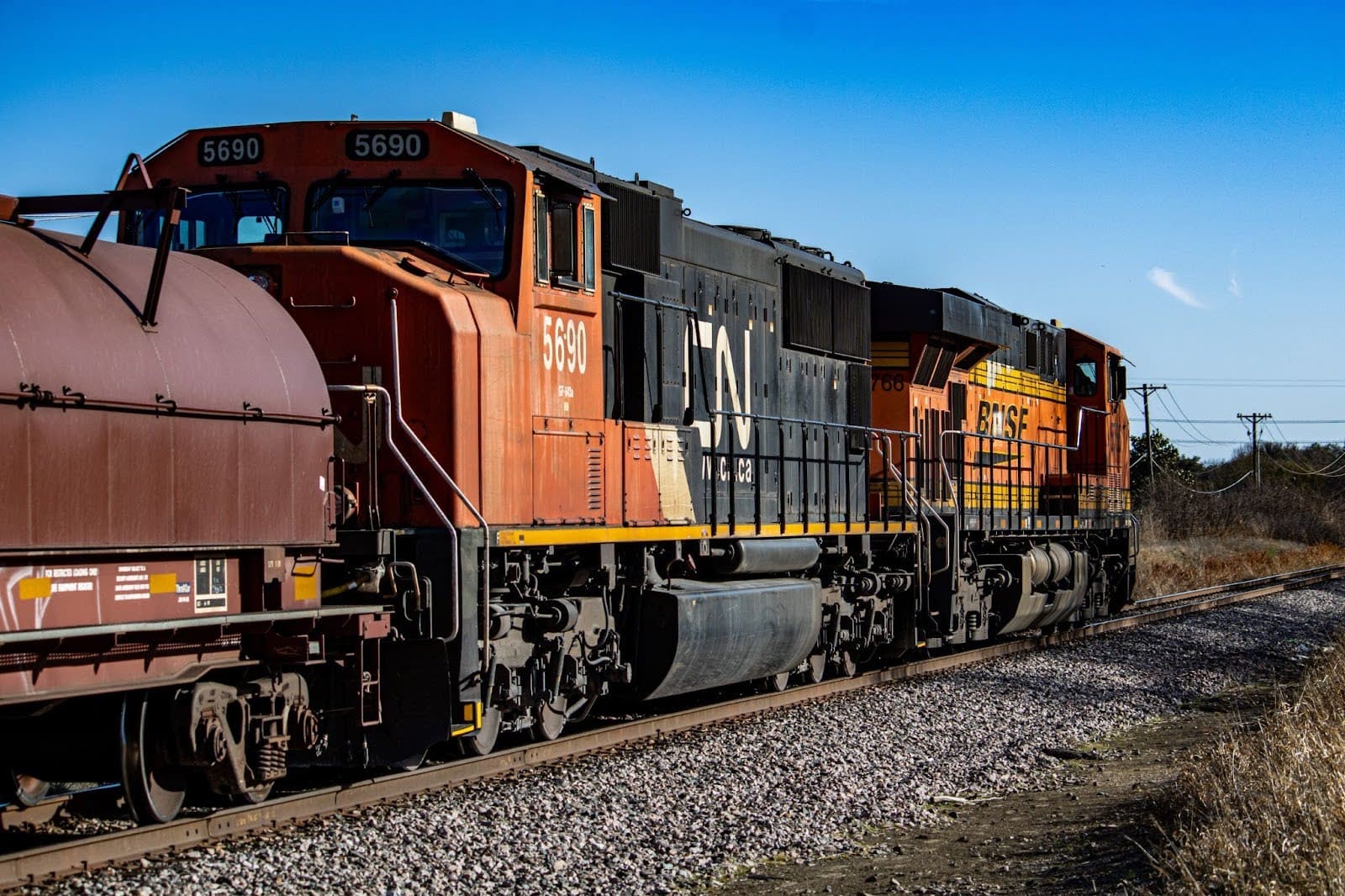cheap rail freight from China to Netherlands
